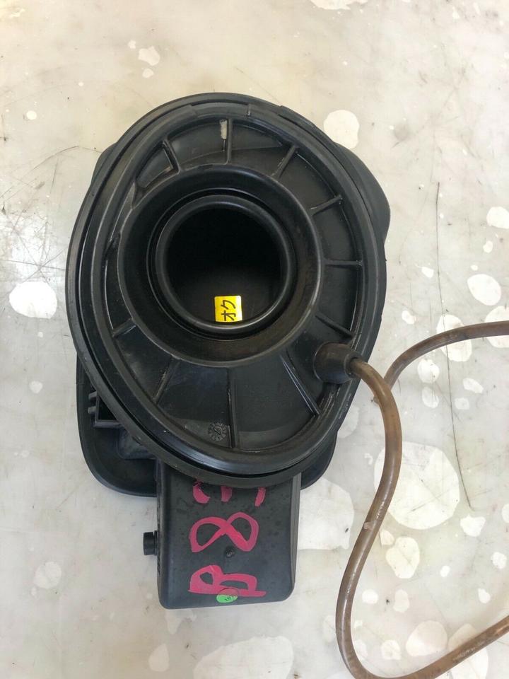 Audi A4 B8 8K Tankklappe Tankdeckel 8K0809999 LX7W – Bild 3