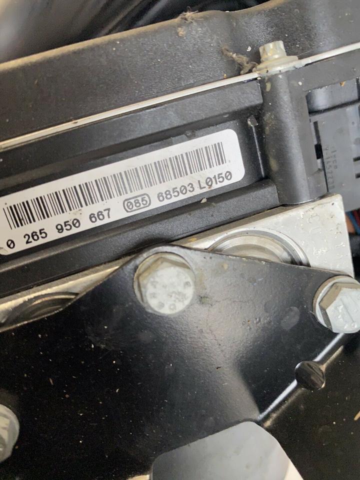 BMW 5er E61 ABS Steuergerät ESP Hydraulikblock 6775740 – Bild 4