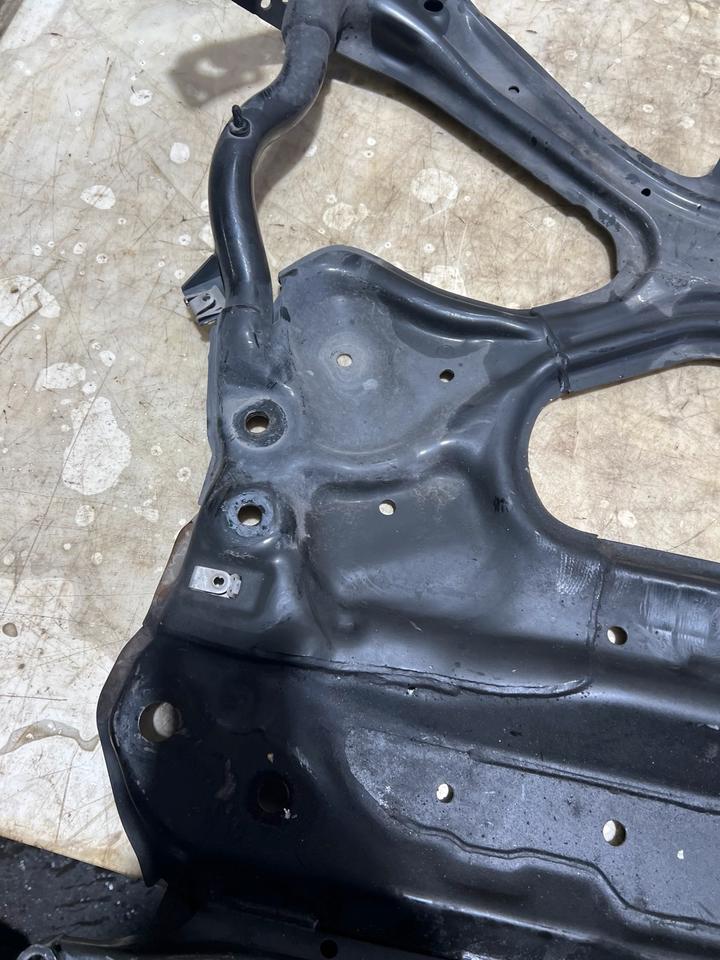 Audi A4 B9 8W Achse Vorderachse Vorderachsträger 8W2399347D – Bild 12