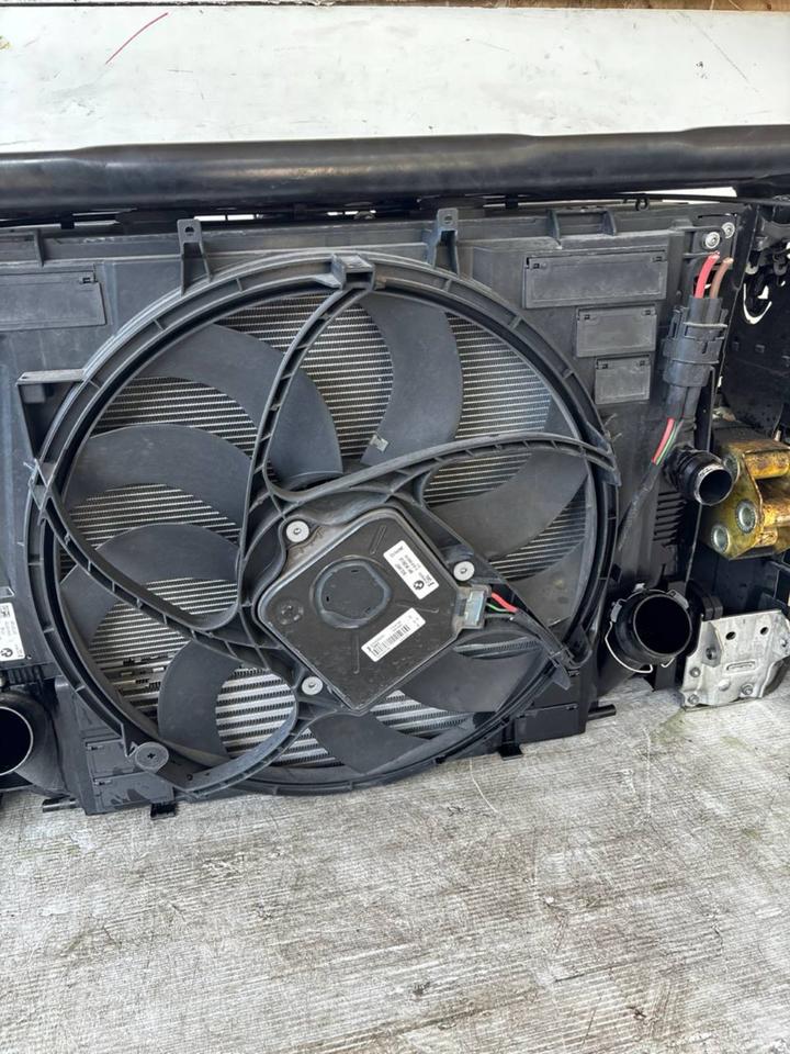 BMW 5er F10 F11 M Paket Schlossträger Kühlerpaket Vorne – Bild 17