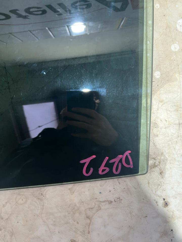 BMW 7er F01 Türscheibe Scheibe Hinten Rechts Links – Bild 15