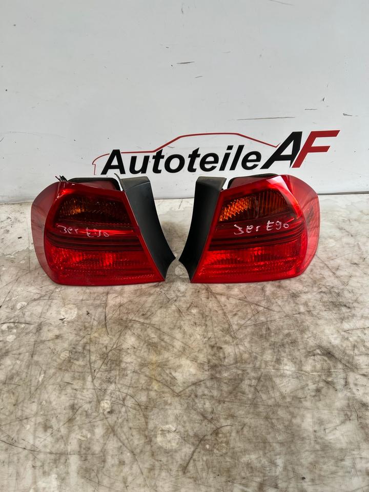 BMW 3er E90 Heckleuchte Rückleuchte Hinten