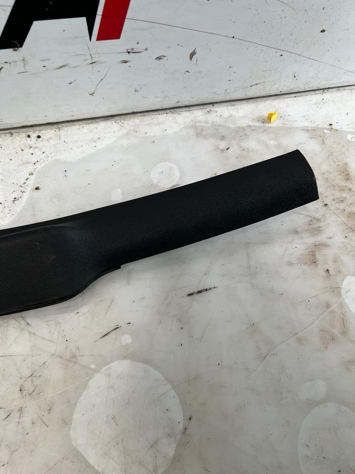 Mini Cooper R55 R56 R57 Blende Heckklappenverkleidung 7148907 – Bild 3