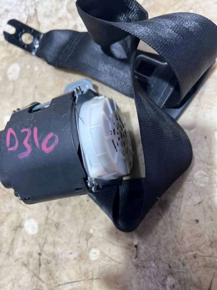 Audi A4 B9 8W Sicherheitsgurt Gurt Hinten 34163776B – Bild 4