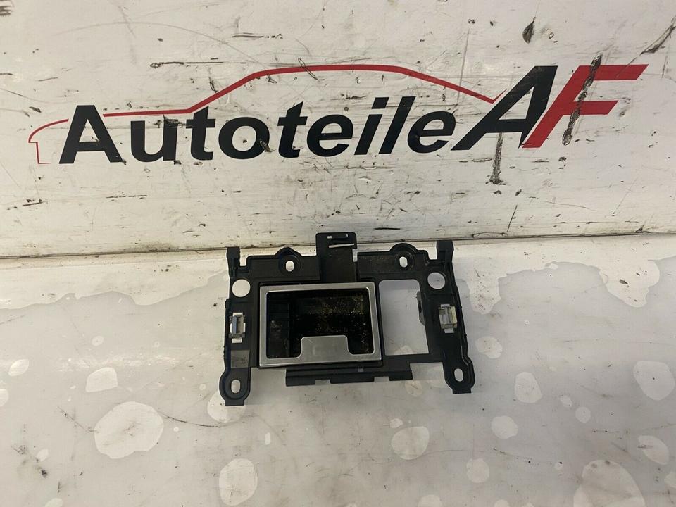 BMW 5er E60 E61 Aschenbecher Zigarettenanzünder 7034087