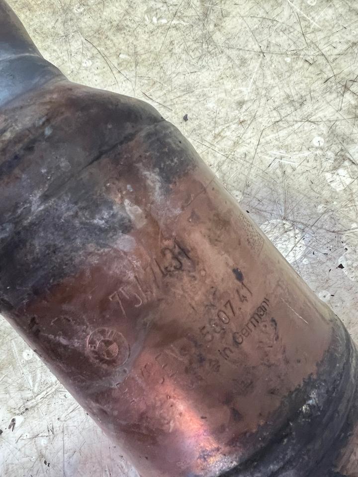 BMW 5er E60 E61 4.0 N62B40 Katalysator Kat 7547431 – Bild 8