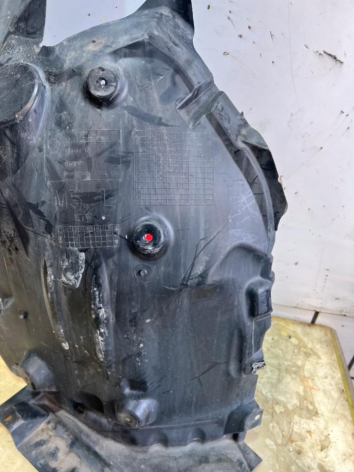 BMW 5er F10 F11 M5 Radhausschale Radhaus Vorne 7903885 7903886 – Bild 9