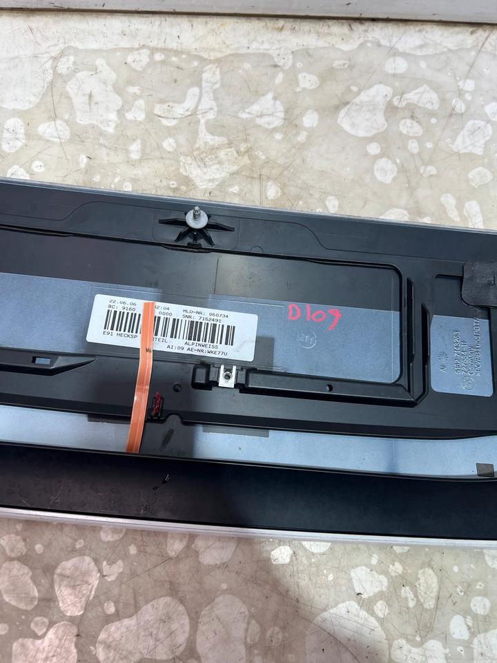 BMW 3er E91 Heckspoiler Spoiler Heckklappe Hinten 7127054 – Bild 6