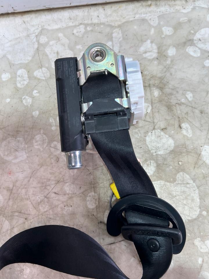 VW Passat CC Sicherheitsgurt Gurt Vorne Links 3C1857705P – Bild 3