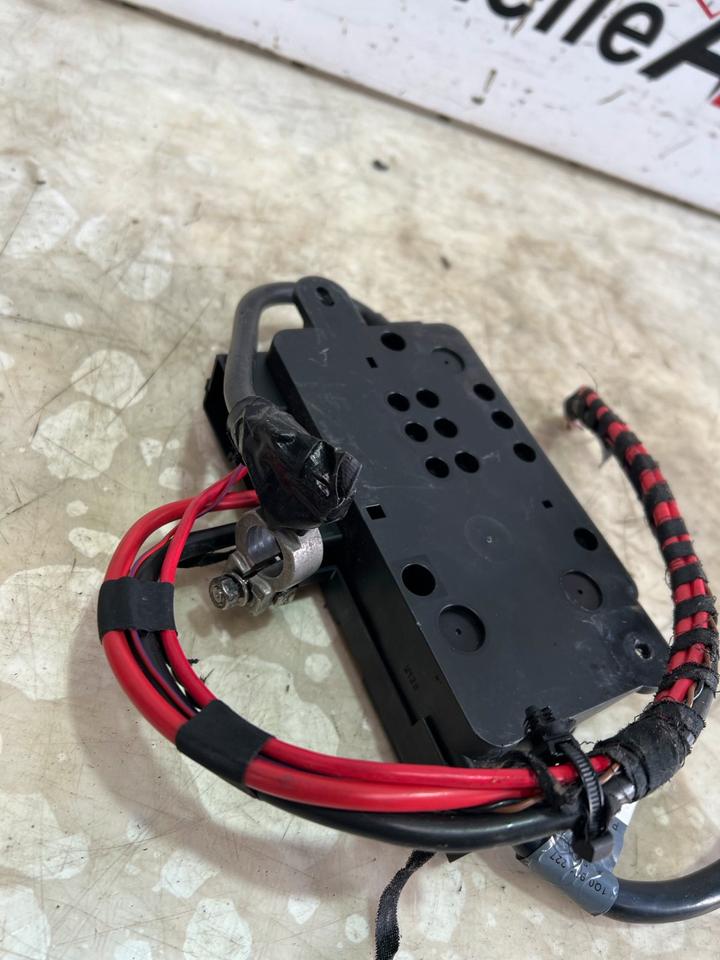 VW Passat Audi Sicherungsdose Kasten Überlastschutz 1Q0937548 – Bild 6