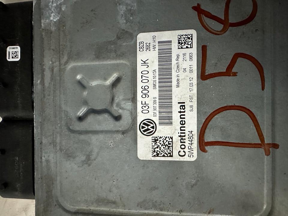 VW Golf 6 1.2 TFSI Motorsteuergerät Steuergerät 03F906070JK – Bild 4