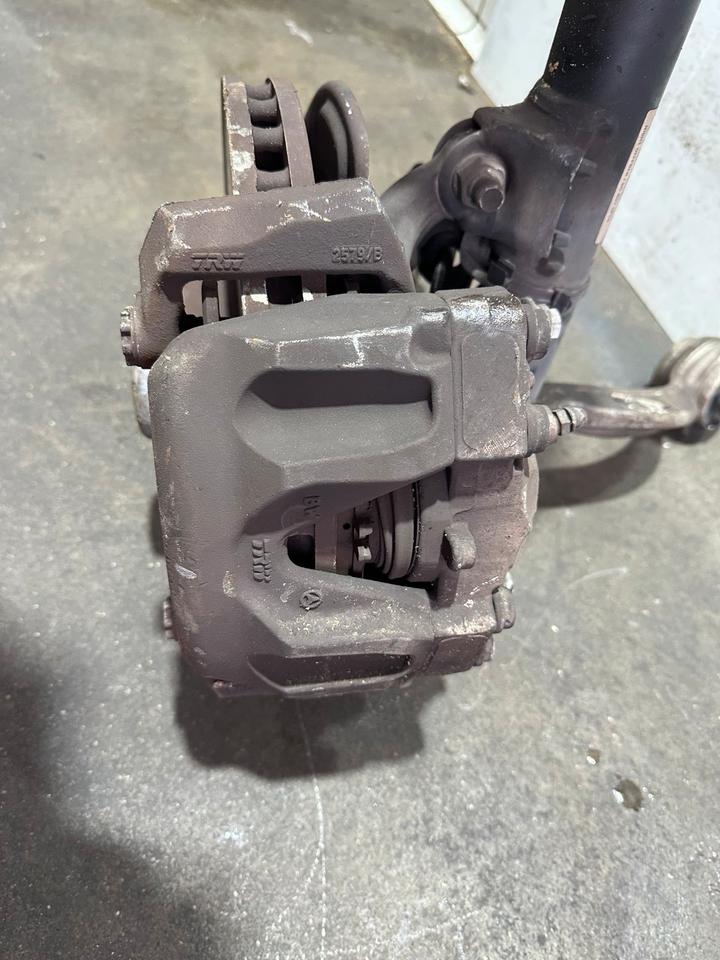 Mercedes W212 Achsschenkel Radnabe Stoßdämpfer Bremssattel – Bild 12