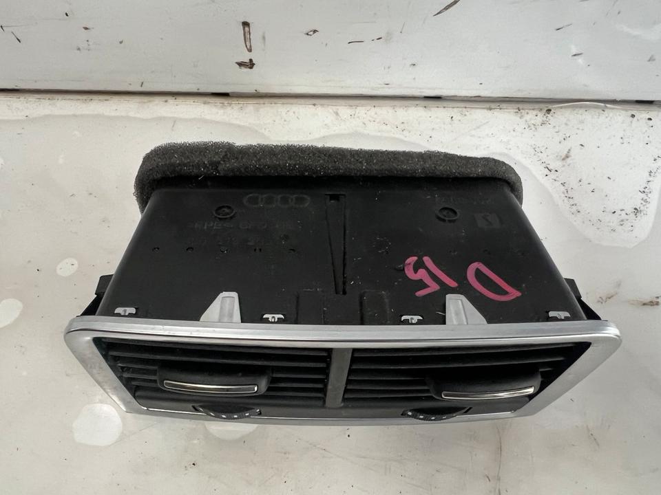 Audi Q7 4L Luftdüse Düse Hinten Mitte Luftausströmer 4L0819203 – Bild 3