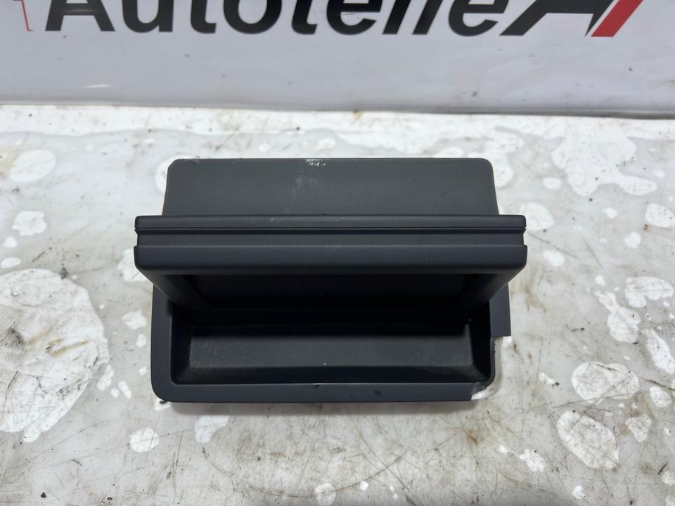 Audi A1 8X Bildschirm Display MMI 8X0857273B – Bild 3