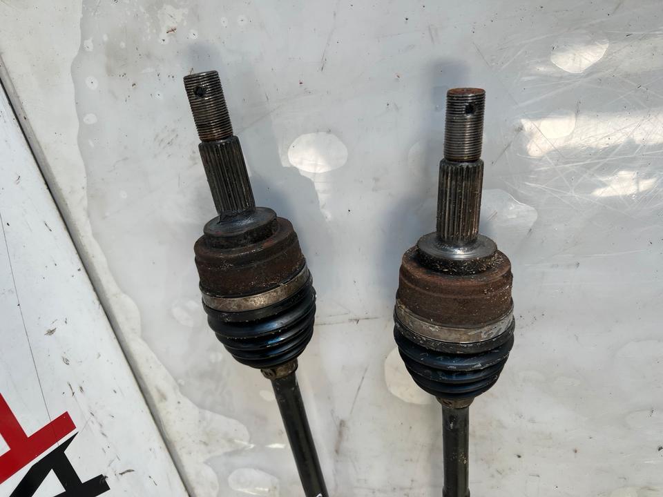 Nissan Micra K13 1.2 Antriebswelle Gelenkwelle Vorne – Bild 2