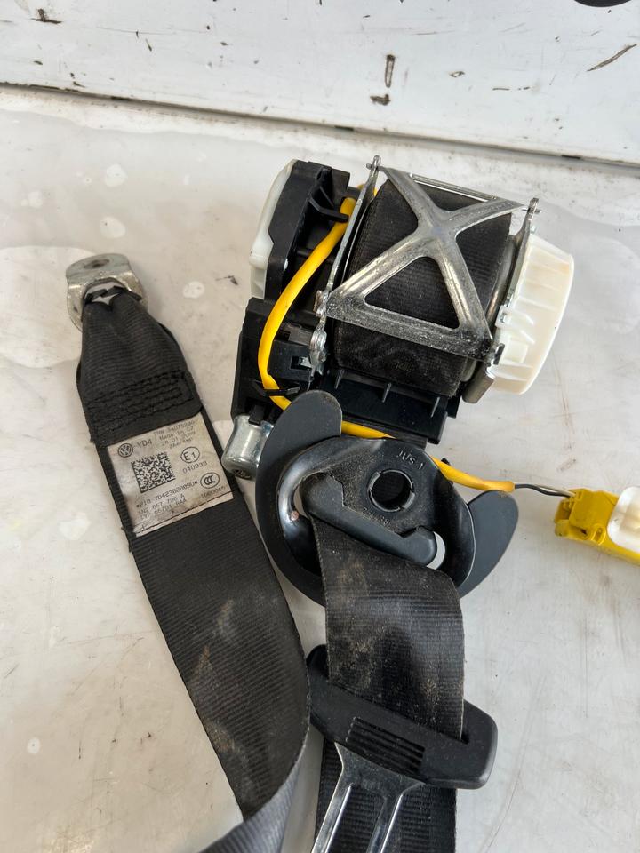 VW Tiguan 5N Sicherheitsgurt Gurt Vorne Rechts 5N2857706 – Bild 2