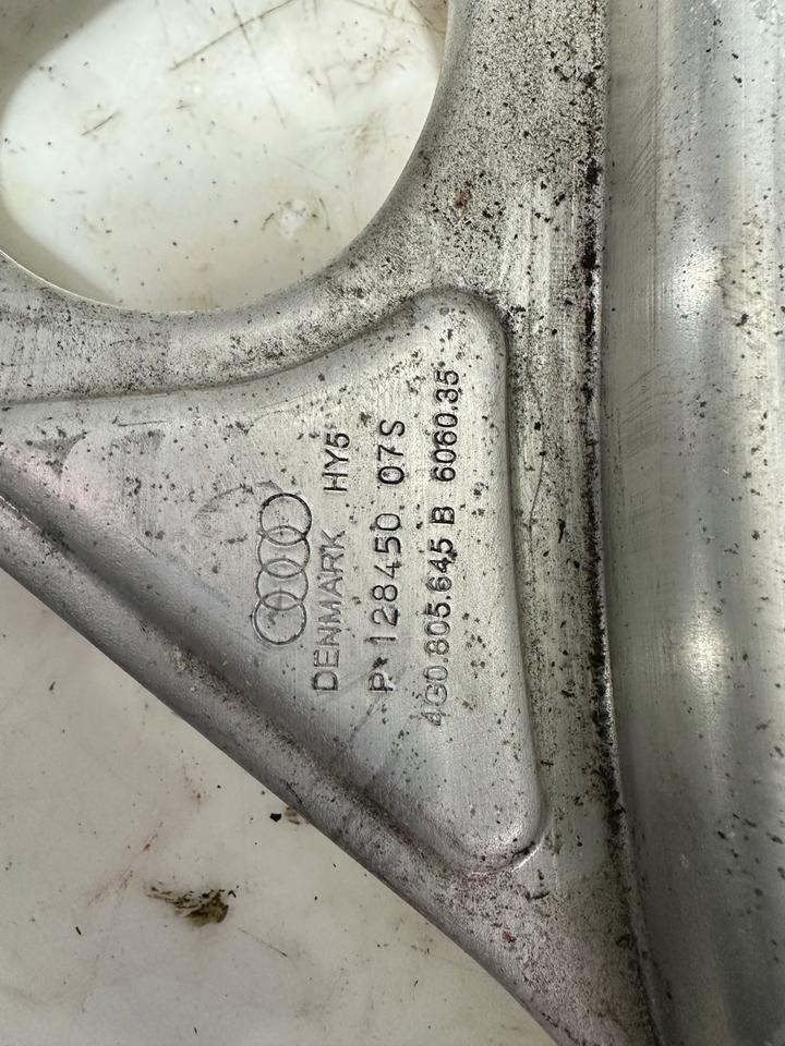 Audi A6 4G Querstütze Sütze Strebe Domstrebe Halter 4G0805645B – Bild 6