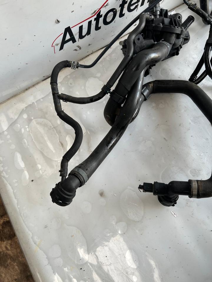 VW Golf 7 VII Wasserpumpe Kühlmittelpumpe 04E121042 – Bild 3