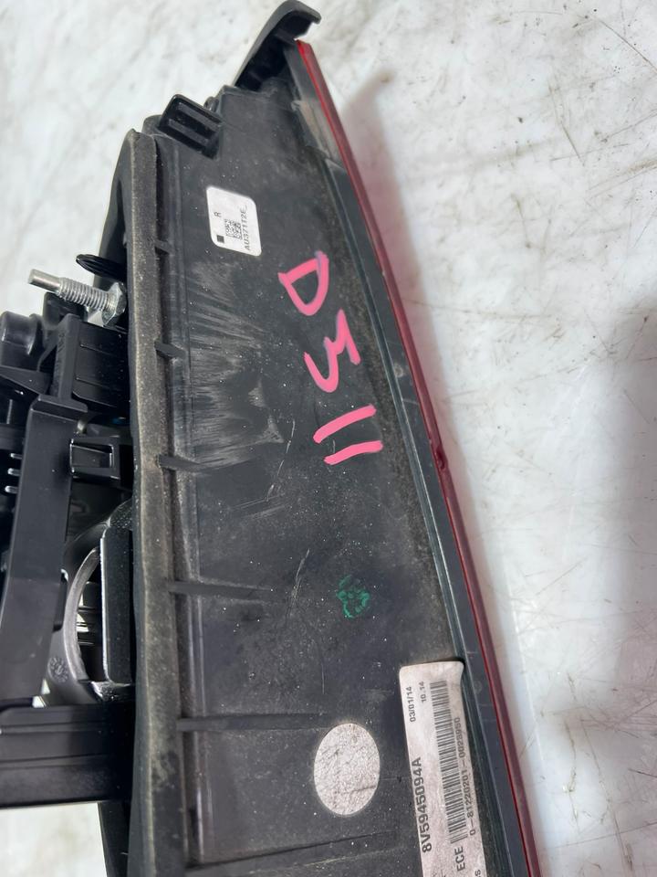 Audi A3 8V Limousine Heckleuchte Rückleuchte Hinten Rechts – Bild 13