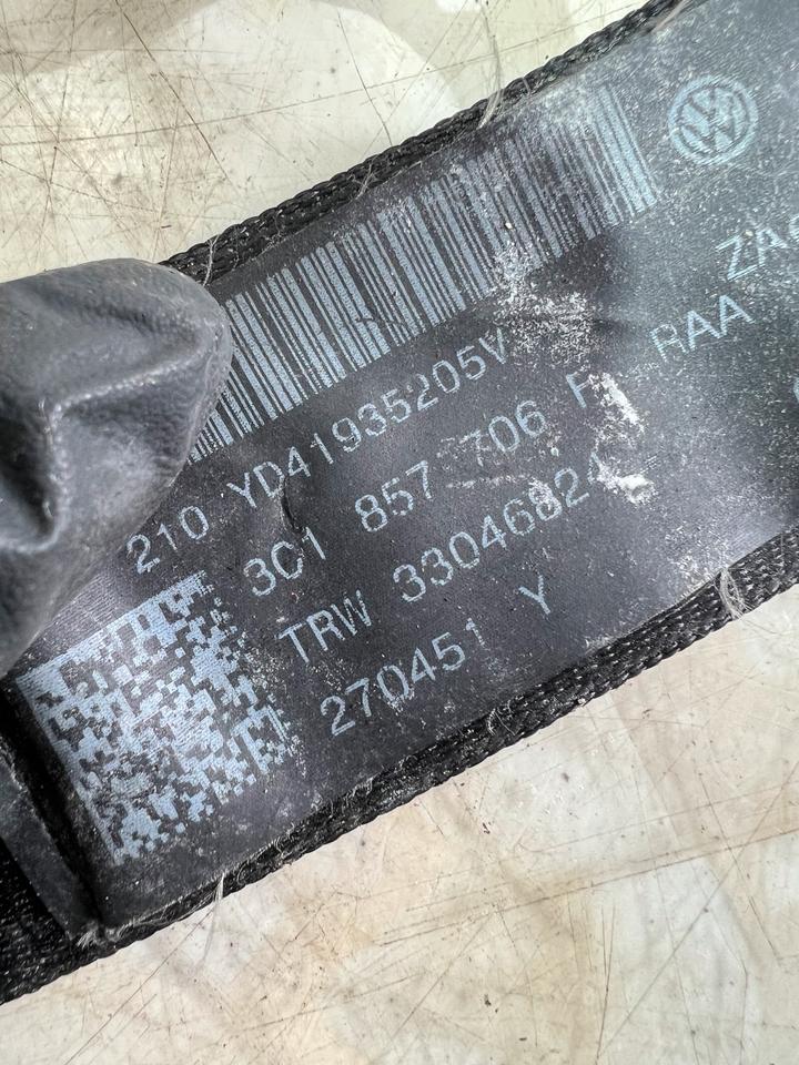 VW Passat B6 3C Sicherheitsgurt Gurt Vorne 3C1857706F 3C1857705F – Bild 5