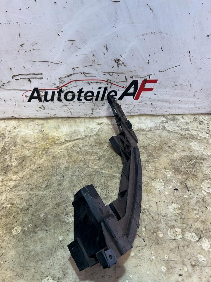 Audi Q3 8U Scheinwerfer Halter Links 8U0805607A