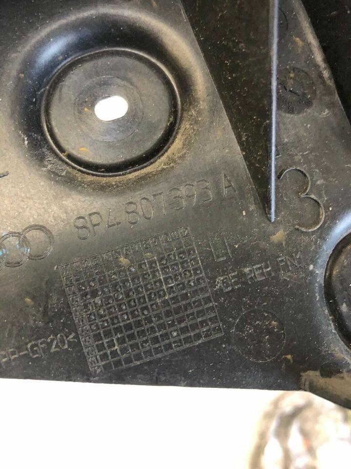 Audi A3 8P Stoßstange Halter Träger Hinten 8P4807394A 8P4807393A – Bild 9
