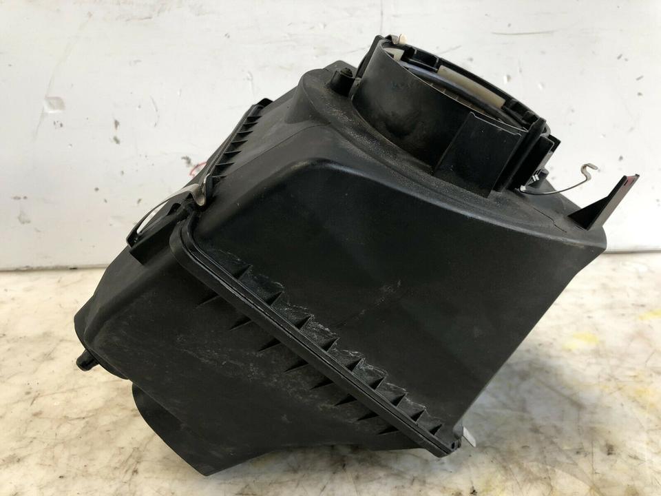 Audi A6 4F C6 Luftfilterkasten Luftfiltergehäuse 4F0133835 – Bild 4