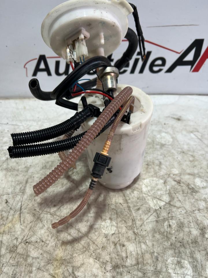 Audi Q7 4L Kraftstoffpumpe Benzinpumpe 7L8919679C – Bild 2