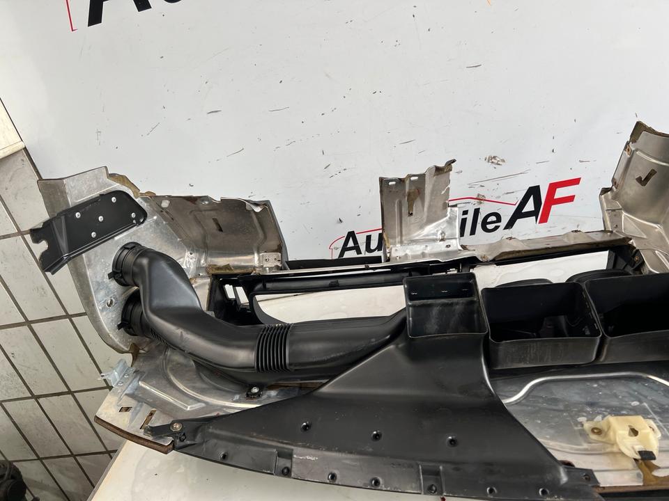 BMW 8er E31 850Ci Armaturenbrett Cockpit Vorne Mittelkonsole – Bild 12