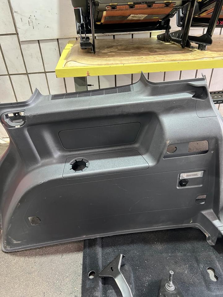 VW Touran 1T1 1T2 3.Reihe 3 Sitzreihe Rücksitzbank Sitze Hinten – Bild 5