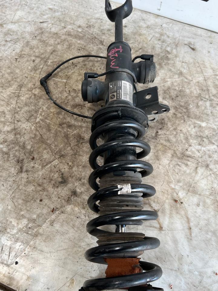 BMW 7er F01 Stoßdämpfer Federbein Vorne 6796925 6796926 – Bild 16