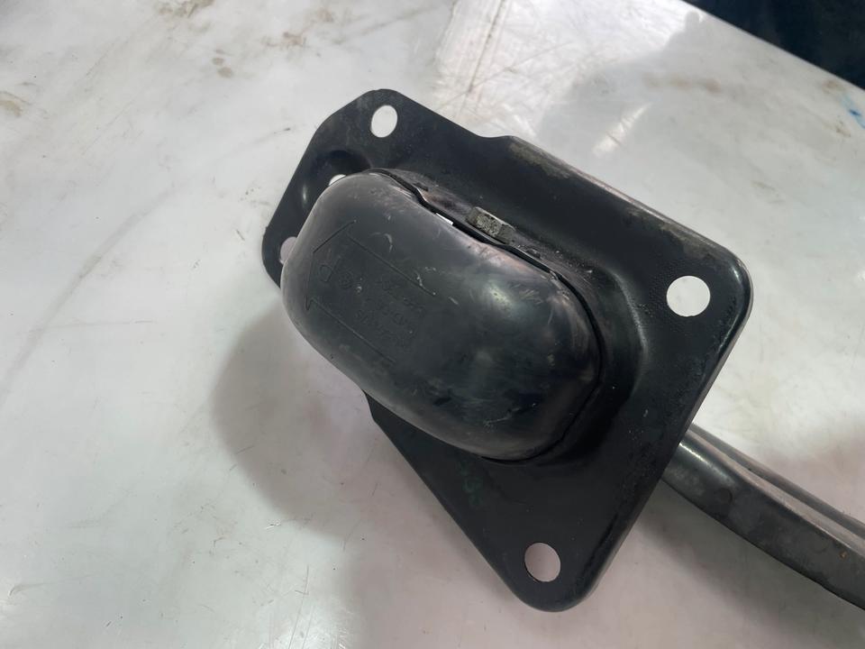 VW Audi A3 8V Querlenker Achslenker Hinten 1K0501475 1K0501476 – Bild 4