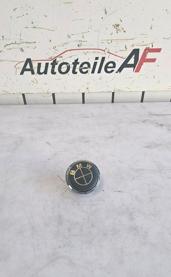 BMW 6er E63 E64 Heckklappenöffner Emblem Hinten 7270728
