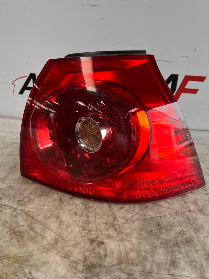 VW Golf 5 V Heckleuchte Rückleuchte Hinten – Bild 11