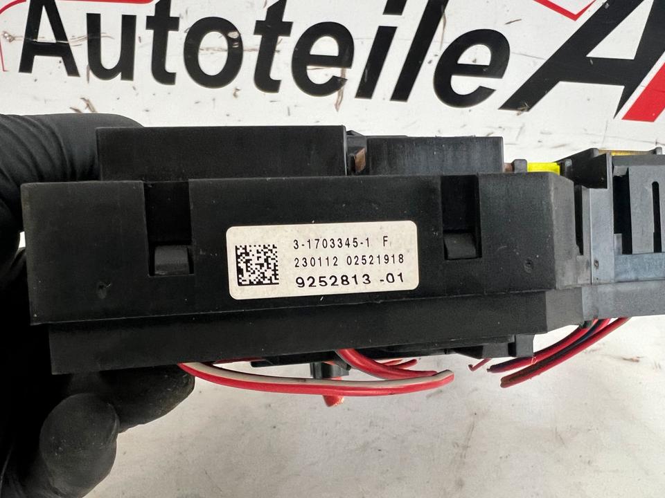 BMW 5er F10 F11 Stromverteiler Sicherungskasten 9252813 – Bild 4