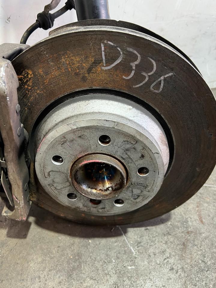 BMW 3er E90 E92 E93 N54 Achsschenkel Radnabe Bremssattel Vorne – Bild 4