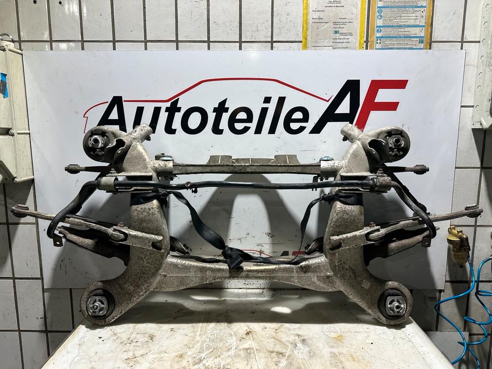 Mercedes S-Klasse W221 Hinterachse Achsträger A2213500408