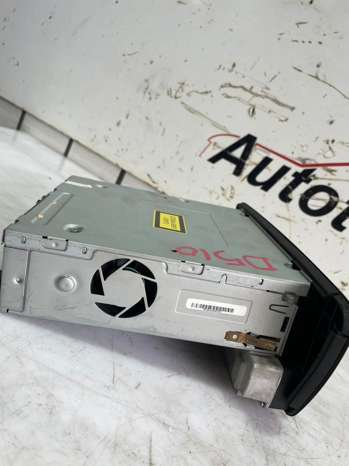 Audi Q3 8U MMI Bedienteil Steuergerät Informationselek 8U0035678D – Bild 8