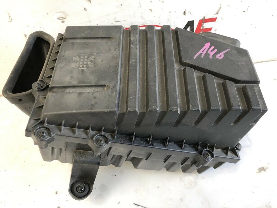 Audi A3 8P VW Golf 5 V 3.2 V6 Luftfiltetkasten 1K0129601 – Bild 8