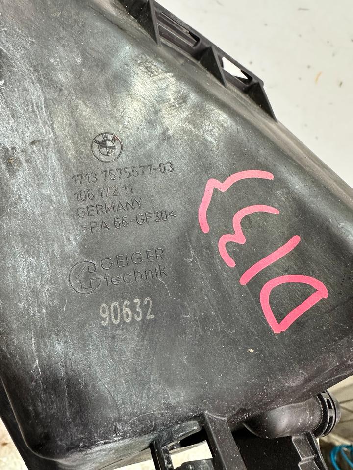 BMW 7er F01 Ausgleichsbehälter Wasser Kühlmittel Behälter 7575577 – Bild 7
