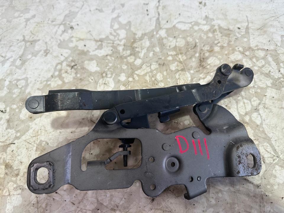 BMW 5er F10 F11 Motorhauben Scharniere 7249888 7249887 – Bild 8