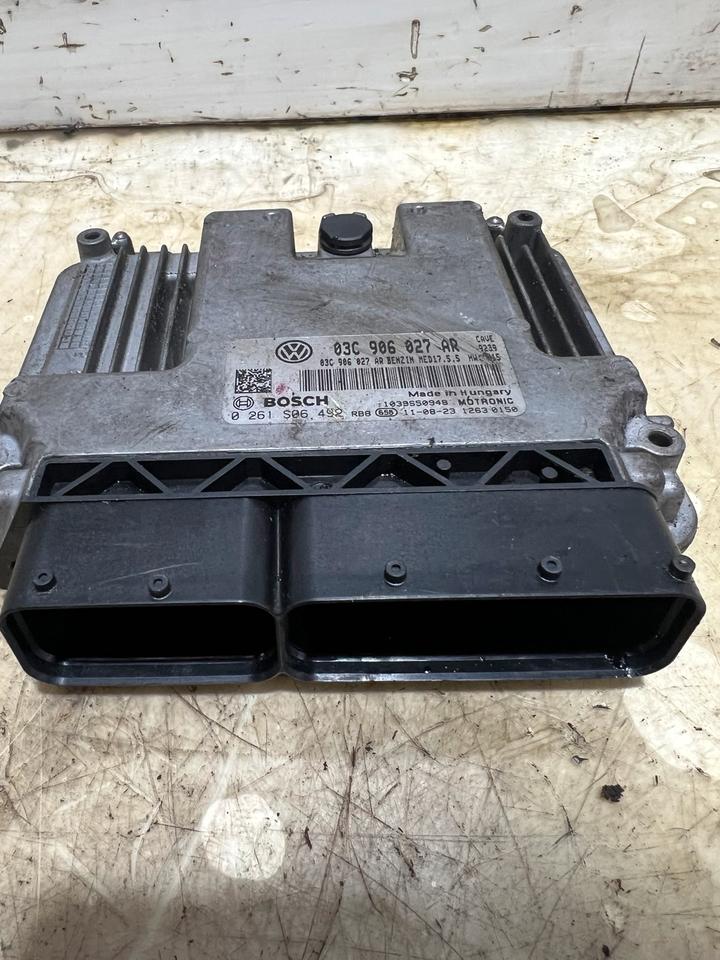 VW Golf Touran 1.4 TSI Motorsteuergerät Steuergerät 03C906027AR – Bild 4