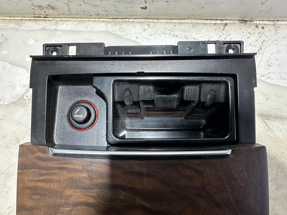 Audi A6 4G Aschenbecher Zigarettenanzünder 4G0863273 4G0857951 – Bild 4