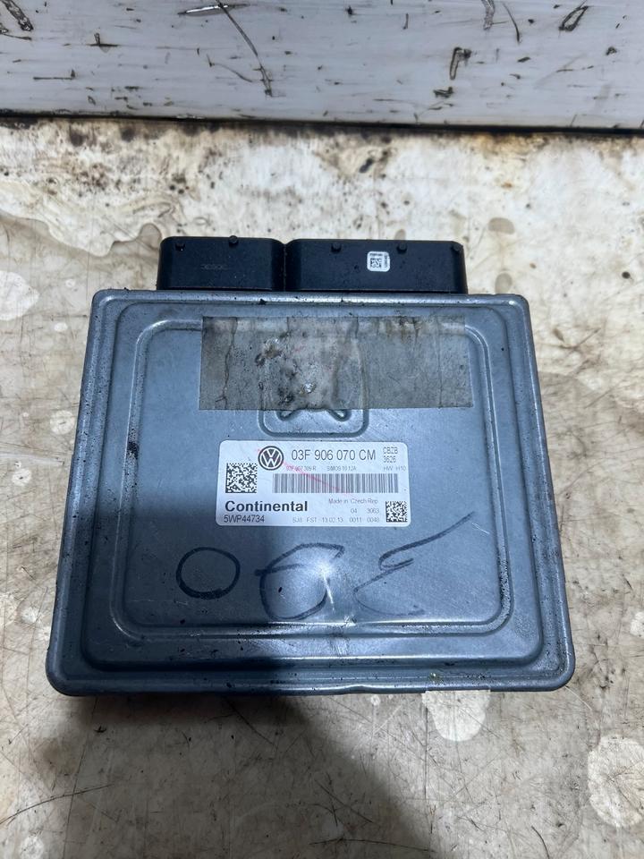 VW Beetle 5C 1.2 TSI CBZ Motorsteuergerät Steuergerät 03F906070CM – Bild 2