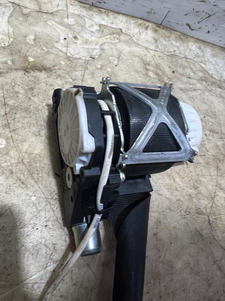 VW Passat B7 3C Gurt Sicherheitsgurt Vorne 3C1857705P 3C1857706R – Bild 16