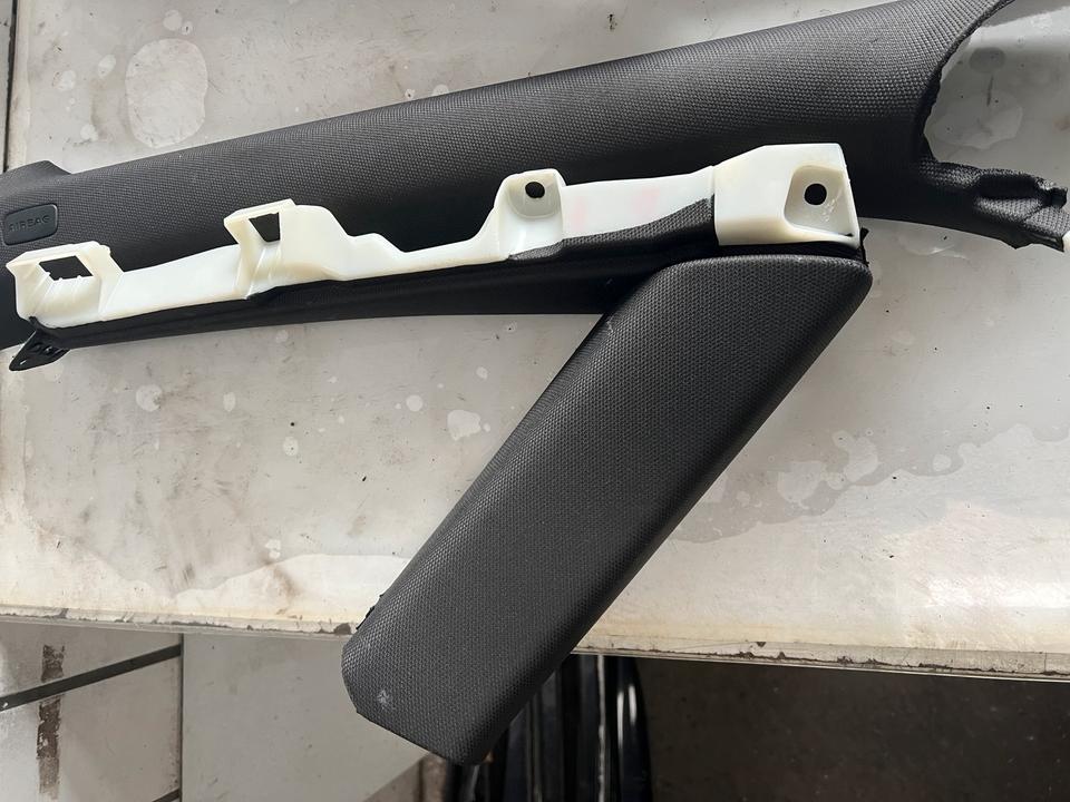 Audi A5 8T Verkleidung Säulenverkleidung 8T8867293 – Bild 5