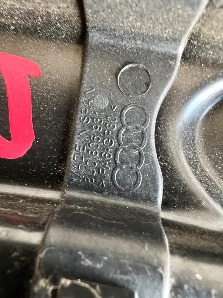 Audi Q3 8U Schlossträger Strebe Halter Vorne 8U0805931 8U0805932 – Bild 10