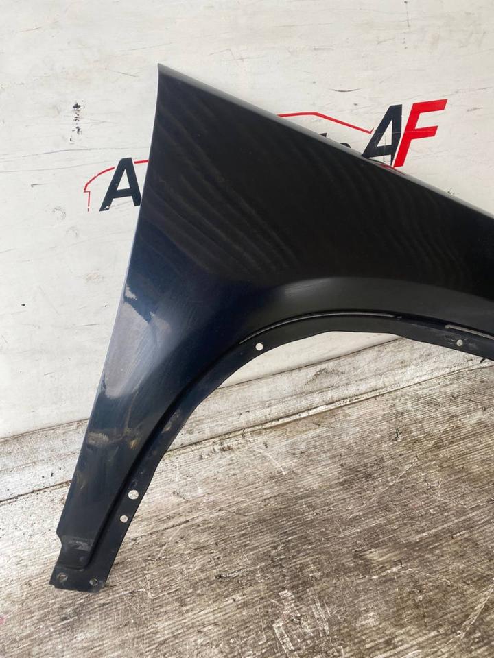 VW Tiguan 5N Kotflügel Vorne Rechts LC9X – Bild 2