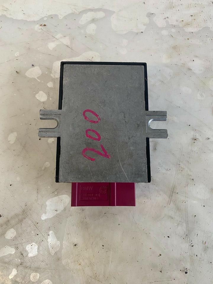 BMW 1er E81 E87 Kraftstoffpumpe Steuergerät 7169960 – Bild 4