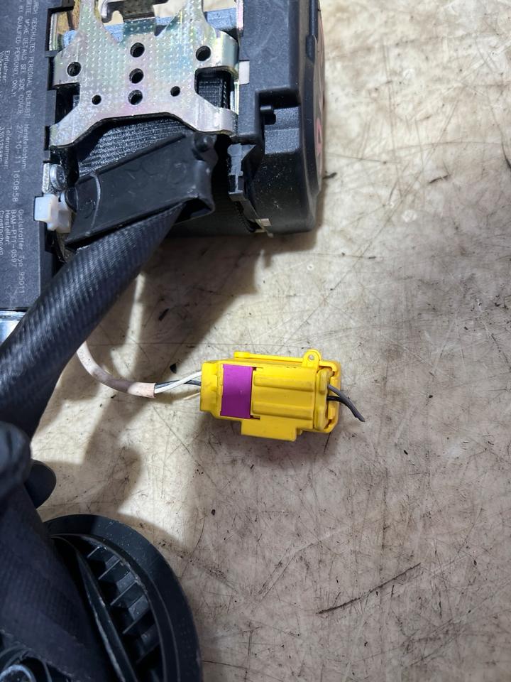 VW Touran 1T3 GP2 Gurt Sicherheitsgurt Vorne 1T2857706D – Bild 15